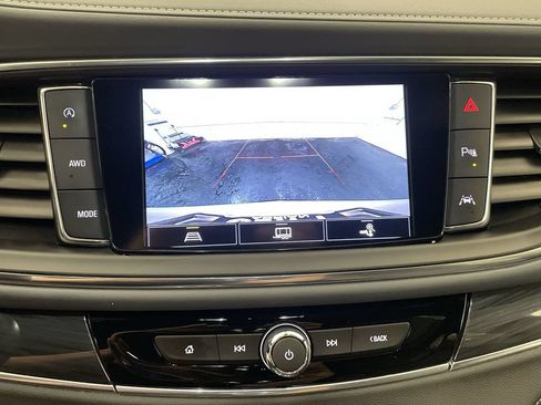 Used 2022 Buick Enclave Essence w/ Trailering Package, 5000 lbs. AWD/4WD image 8