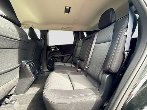 New 2025 Mitsubishi Outlander ES image 24