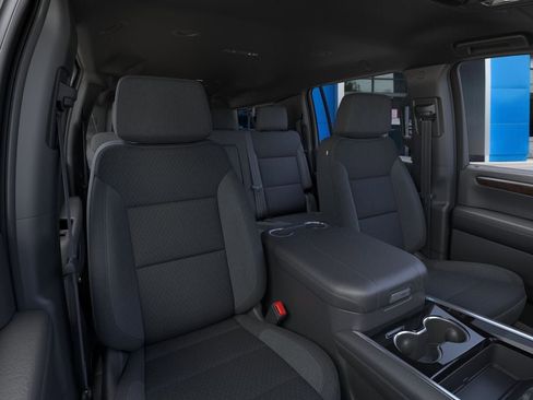 New 2026 Chevrolet Suburban LS AWD/4WD image 16