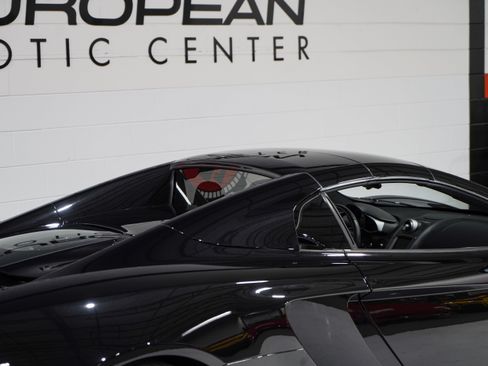 Used 2013 McLaren MP4-12C Spider RWD image 39
