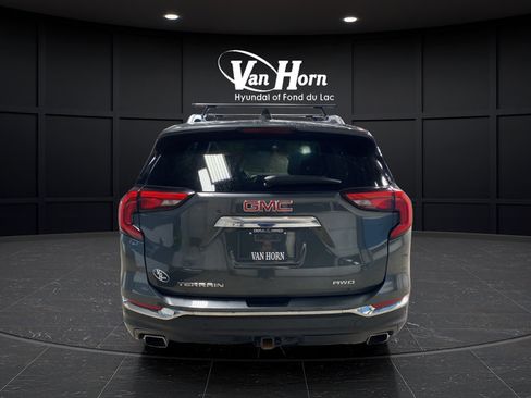 Used 2020 GMC Terrain SLT w/ Preferred Package AWD/4WD image 6
