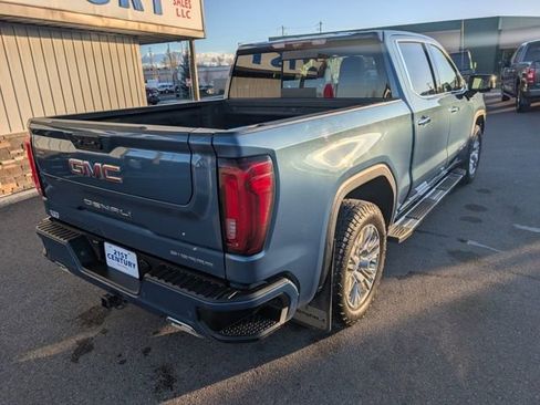 Used 2024 GMC Sierra 1500 Denali w/ Technology Package AWD/4WD image 9