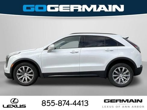 Used 2020 Cadillac XT4 Sport w/ Driver Awareness Package AWD/4WD image 4