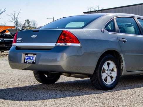 Used 2008 Chevrolet Impala LT image 13