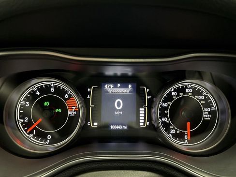 Used 2019 Jeep Cherokee Latitude Plus w/ Cold Weather Group image 30