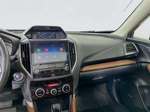 Used 2019 Subaru Forester Touring w/ Popular Package #3 image 20