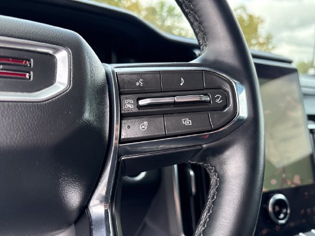Used 2026 GMC Acadia Elevation w/ Elevation Premium Package FWD image 40