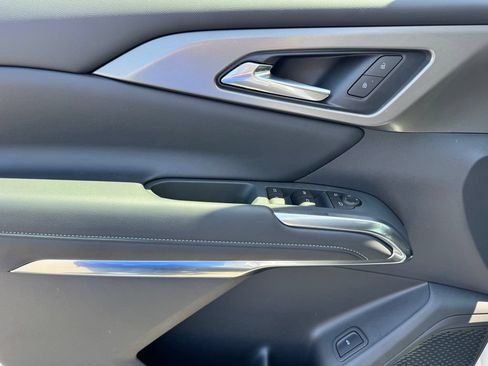 New 2026 Chevrolet Traverse LT FWD image 18