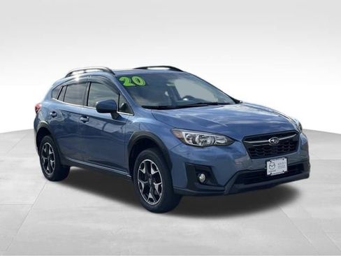 Used 2020 Subaru Crosstrek 2.0i Premium image 3