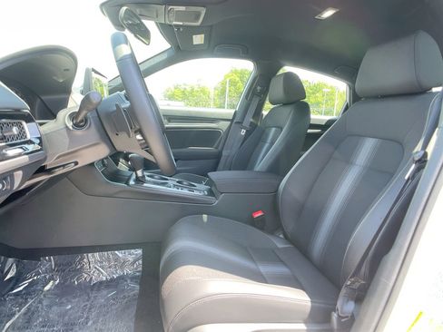 Certified 2025 Honda Civic Sport image 12