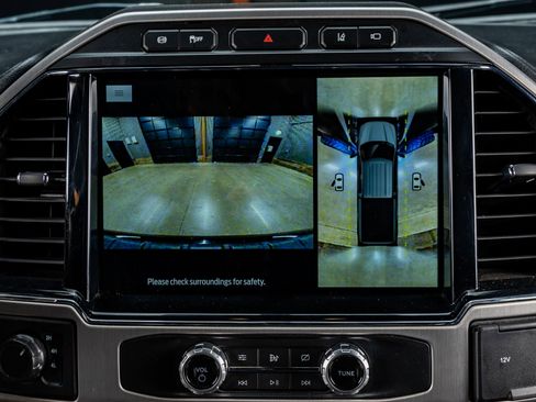 Used 2022 Ford F250 Platinum image 25