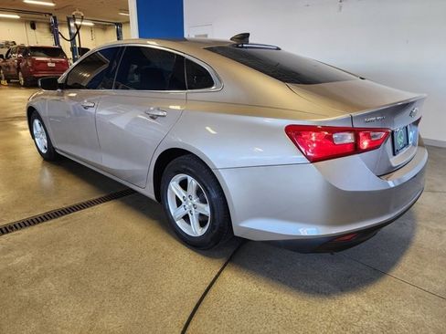 Certified 2022 Chevrolet Malibu LS image 2