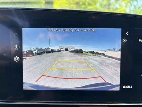 Certified 2024 Hyundai Elantra SEL FWD image 28