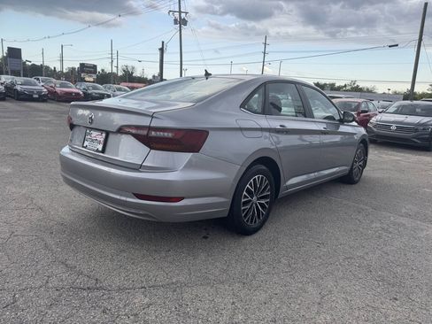 Used 2019 Volkswagen Jetta SE FWD image 5