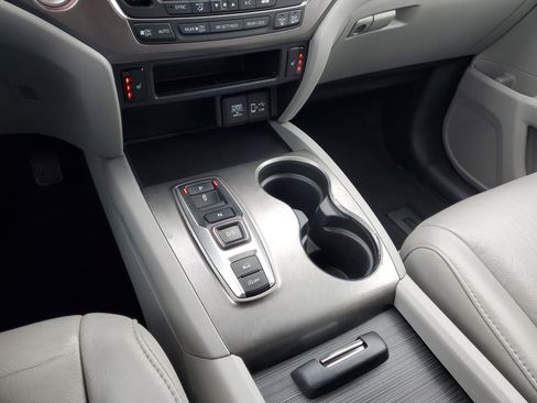 Certified 2021 Honda Pilot EX-L image 32