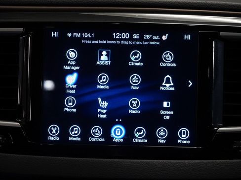 Used 2017 Chrysler Pacifica Touring-L image 19