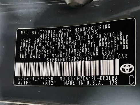 Certified 2025 Toyota Corolla LE FWD image 27