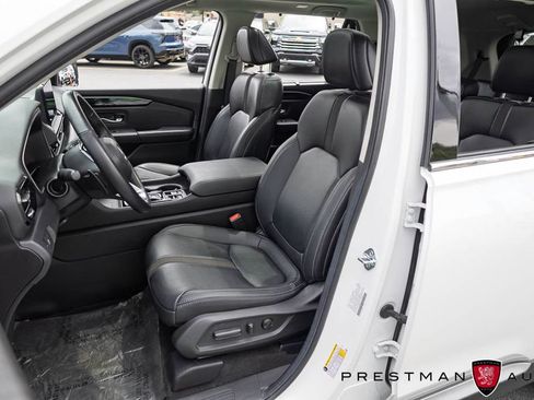 Used 2025 Honda Pilot Touring image 20