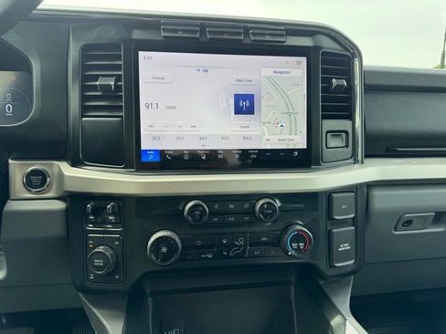 Used 2023 Ford F250 XLT w/ XLT Premium Package AWD/4WD image 16