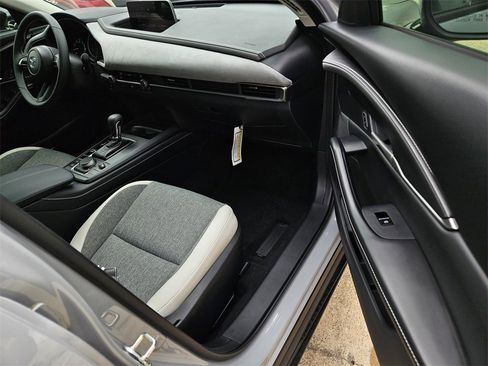 New 2026 MAZDA CX-30 AWD 2.5 S image 6