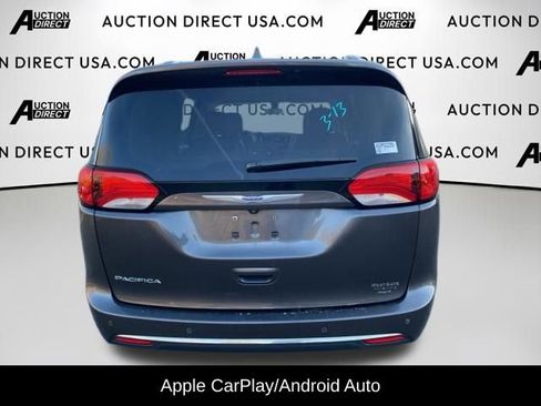 Used 2018 Chrysler Pacifica Touring-L Plus w/ Tire & Wheel Group image 8