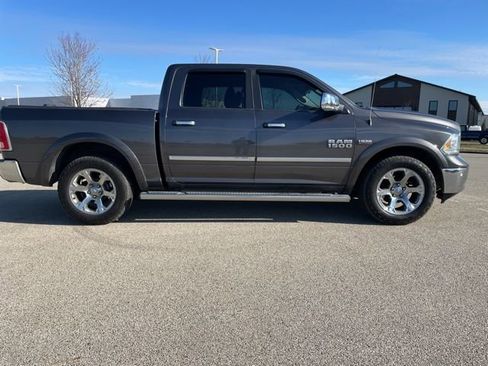 Used 2015 RAM 1500 Laramie w/ Convenience Group image 6
