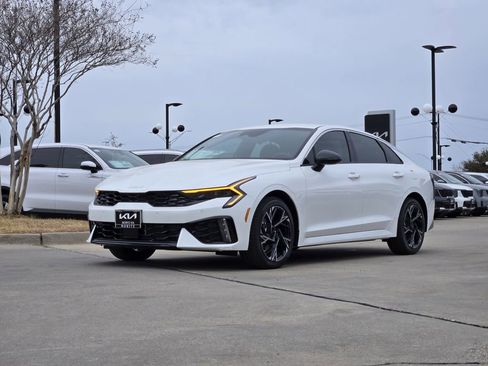 New 2026 Kia K5 GT-Line image 2