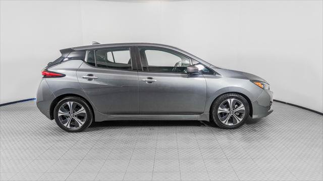 Used 2020 Nissan Leaf SV w/ SV Technology Package FWD image 9