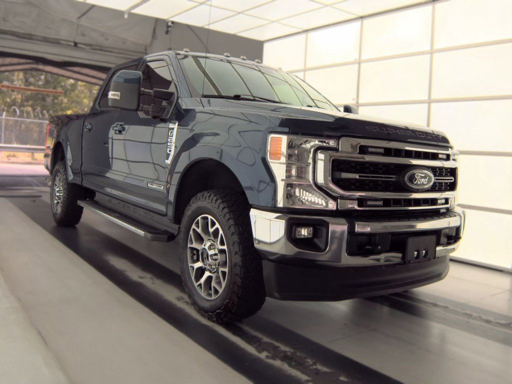 Used 2020 Ford F250 Lariat w/ Lariat Ultimate Package AWD/4WD image 4