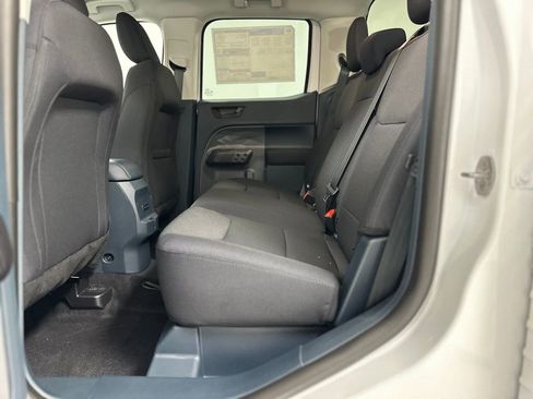 New 2025 Ford Maverick XL w/ Equipment Group 102A image 22