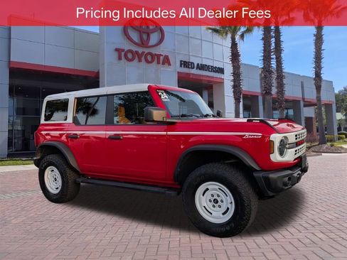 Used 2024 Ford Bronco Heritage Edition AWD/4WD image 1