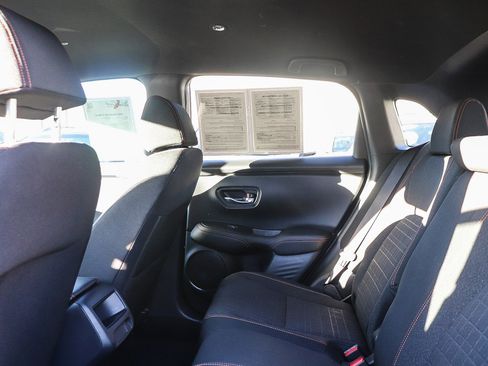 Used 2024 Honda HR-V Sport image 19