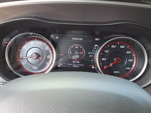 Used 2022 Dodge Charger SXT w/ Driver Convenience Group image 30