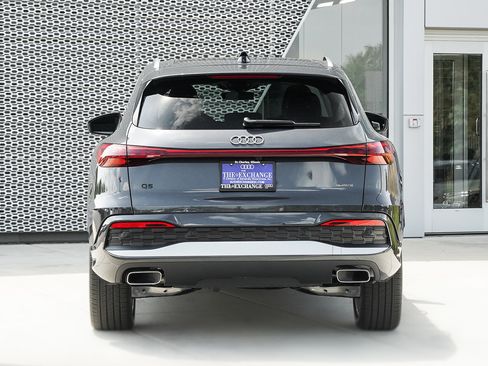 New 2025 Audi Q5 Premium Plus image 27