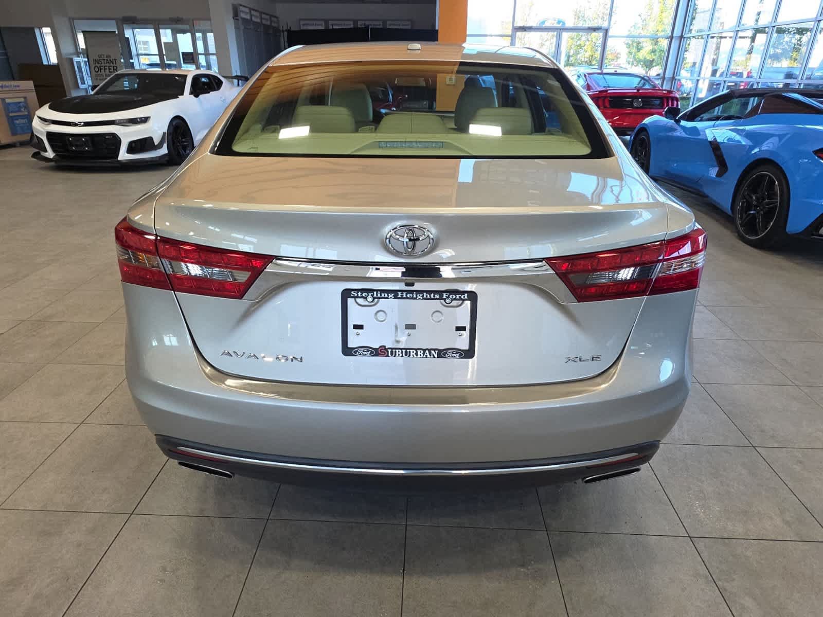 Used 2016 Toyota Avalon XLE Premium FWD image 9