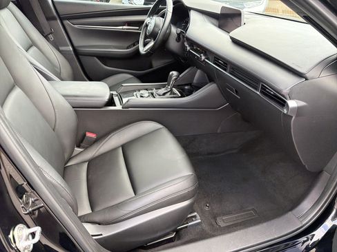 Used 2025 MAZDA MAZDA3 s Sport FWD image 23