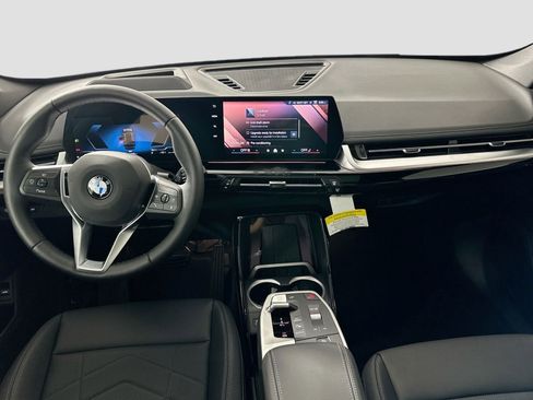 Certified 2025 BMW X1 xDrive28i w/ Premium Package image 19