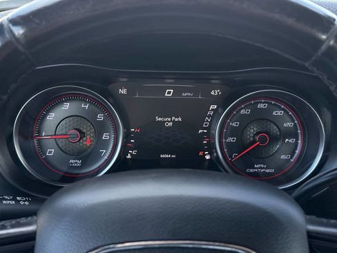 Used 2019 Dodge Charger Police w/ Street Appearance Group image 14