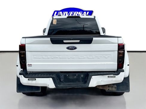 Used 2020 Ford F350 Lariat w/ Lariat Ultimate Package image 6