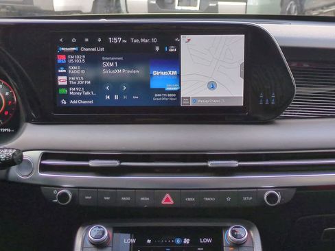 Used 2023 Hyundai Palisade Calligraphy image 18