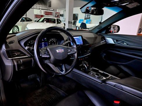 Used 2023 Cadillac CT4 Premium Luxury image 13
