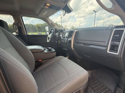 Used 2018 RAM 3500 Tradesman w/ Chrome Appearance Group AWD/4WD image 20