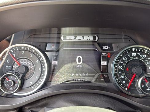 Used 2023 RAM 1500 Big Horn AWD/4WD image 18