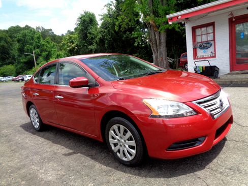 Used 2014 Nissan Sentra SV image 3