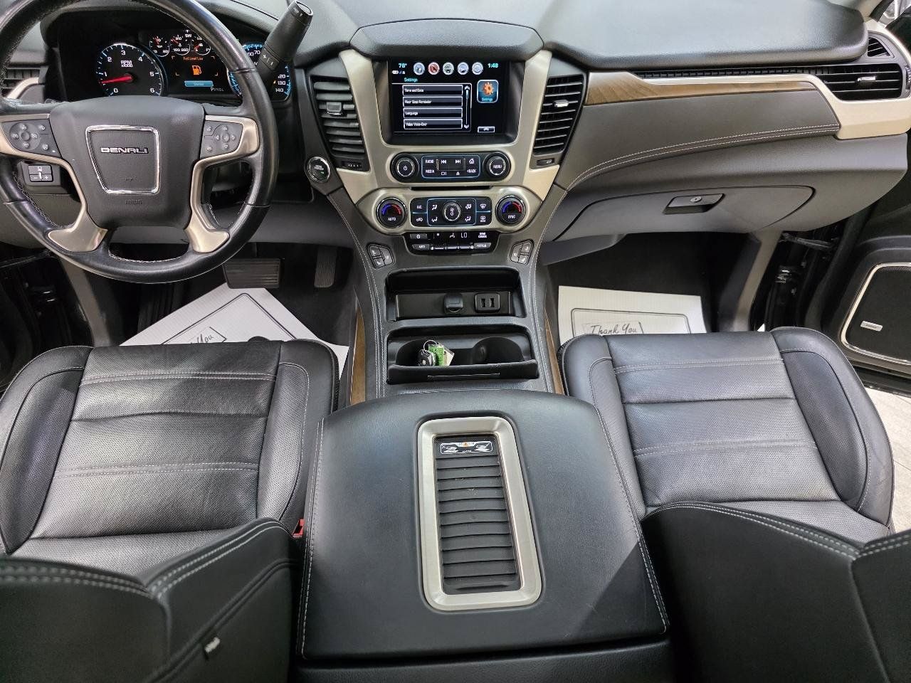 Used 2019 GMC Yukon Denali w/ Open Road Package AWD/4WD image 30