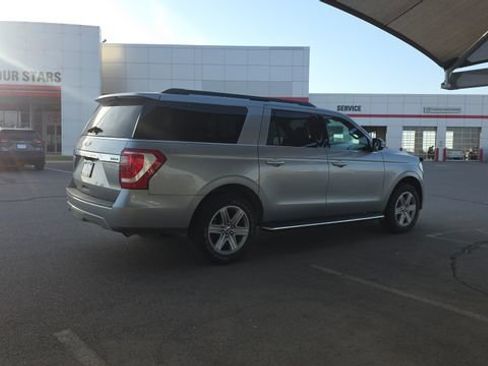Used 2021 Ford Expedition Max XLT image 6