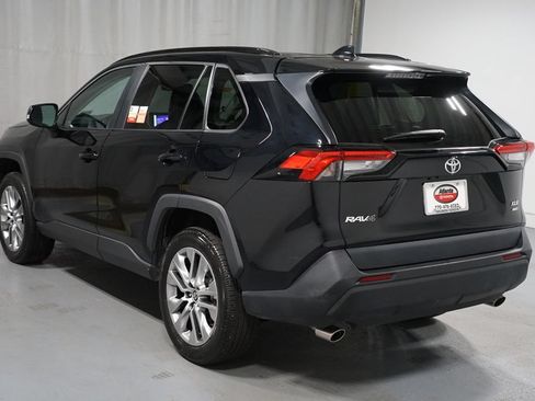 Used 2025 Toyota RAV4 XLE Premium w/ Weather Package AWD/4WD image 6