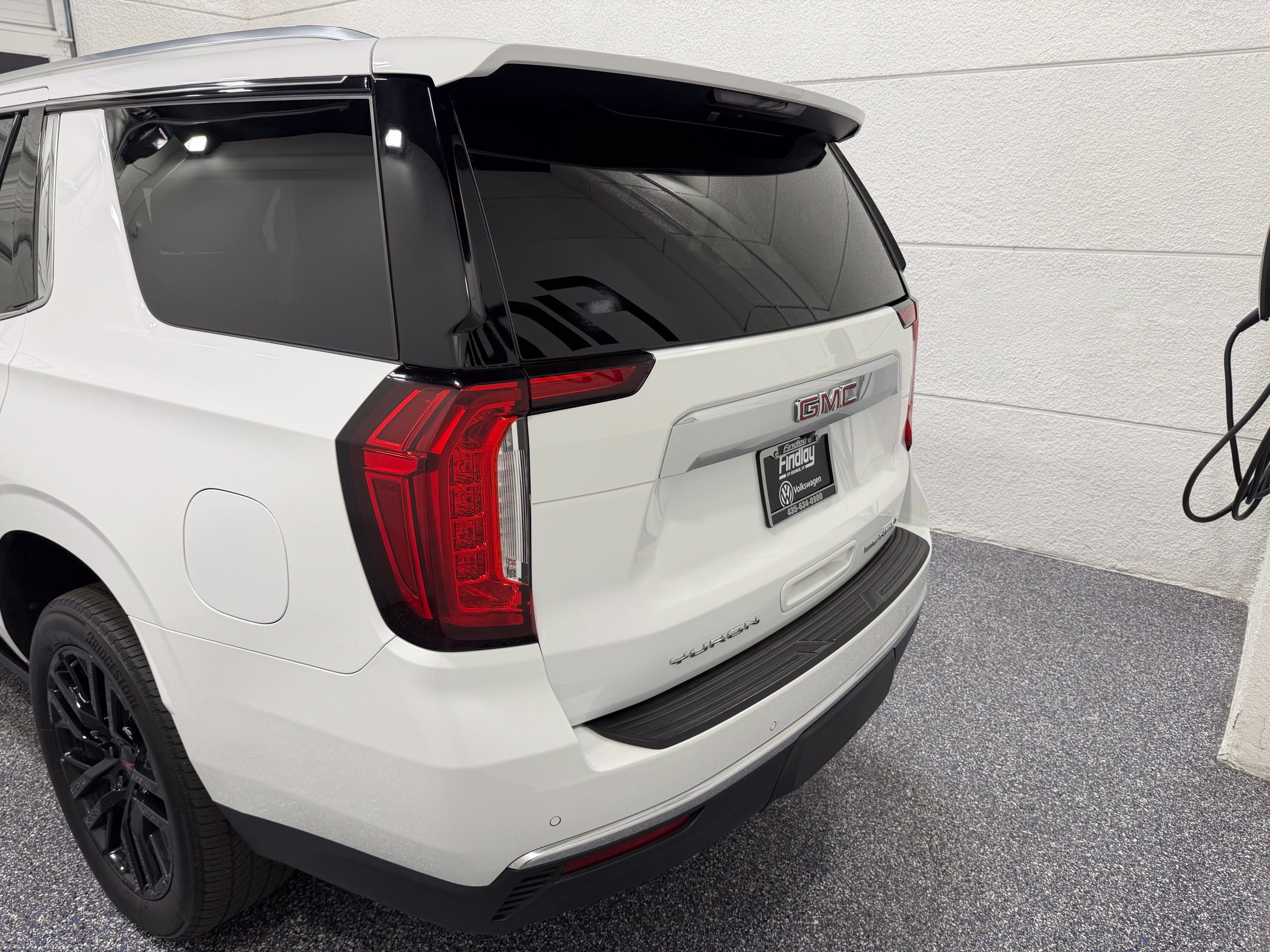 Used 2021 GMC Yukon Denali AWD/4WD image 5