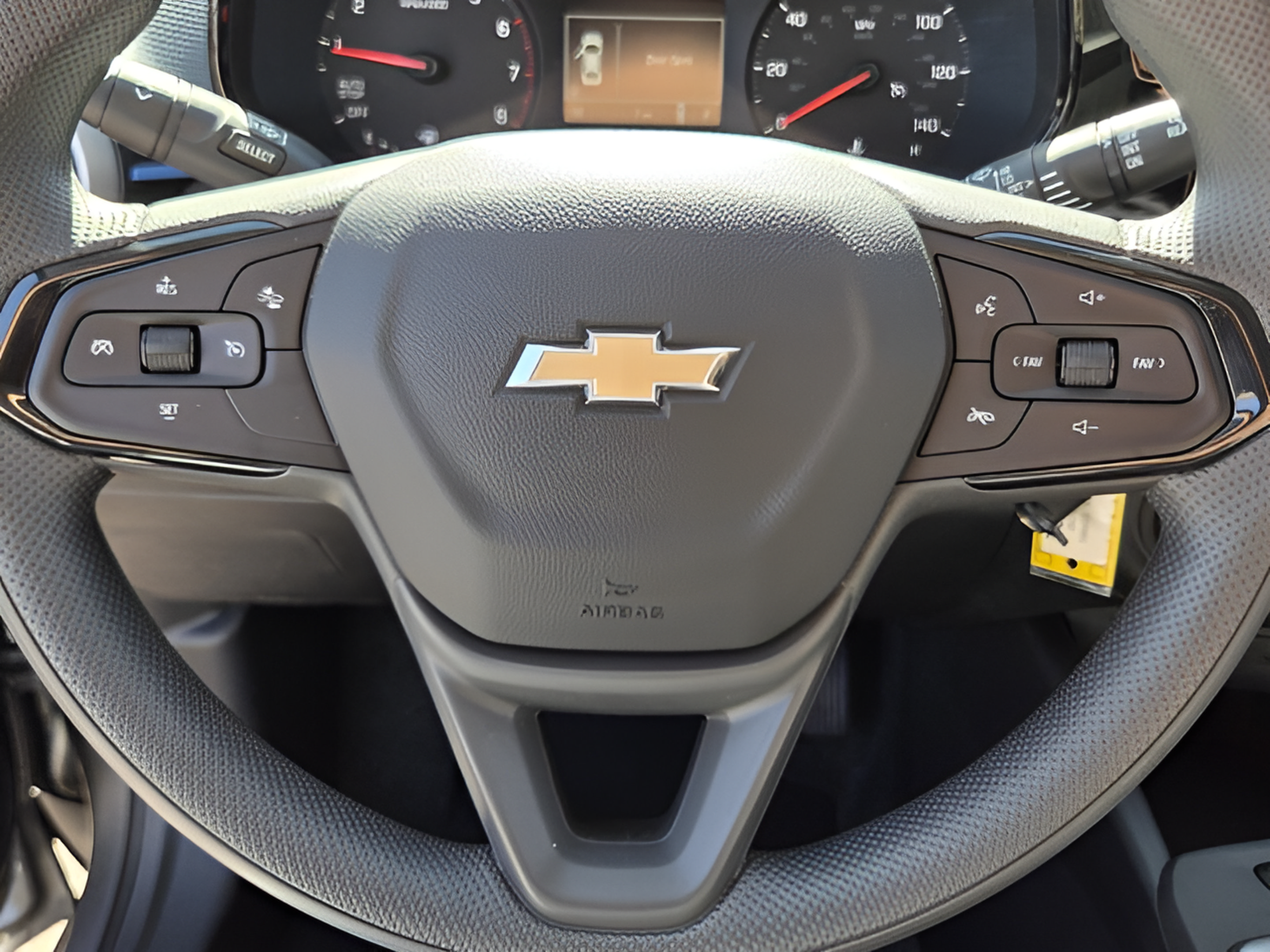 New 2026 Chevrolet Trax LS w/ LS Convenience Package FWD image 25