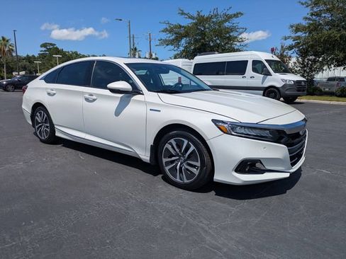 Used 2022 Honda Accord EX-L image 2